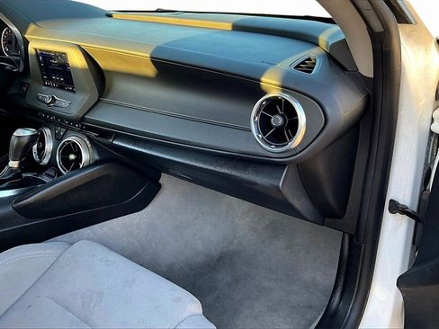 Used 2023 Chevrolet Camaro LT image 16