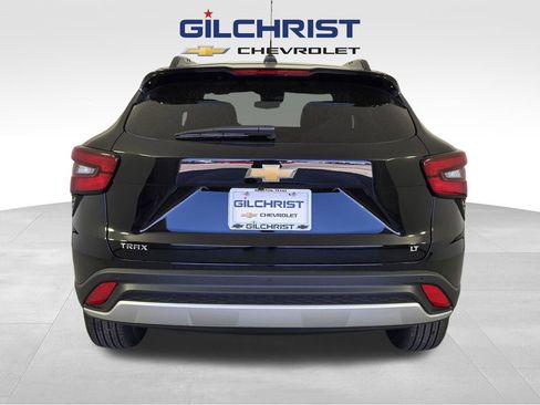 New 2026 Chevrolet Trax LT w/ Driver Confidence Package image 7