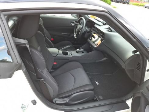 Used 2025 Nissan Z Sport w/ Floor Mat Package RWD image 10