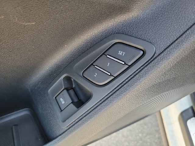 Used 2022 Audi Q3 2.0T Premium AWD/4WD image 13