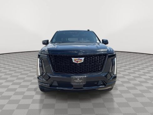 Used 2026 Cadillac Escalade Platinum Sport AWD/4WD image 5
