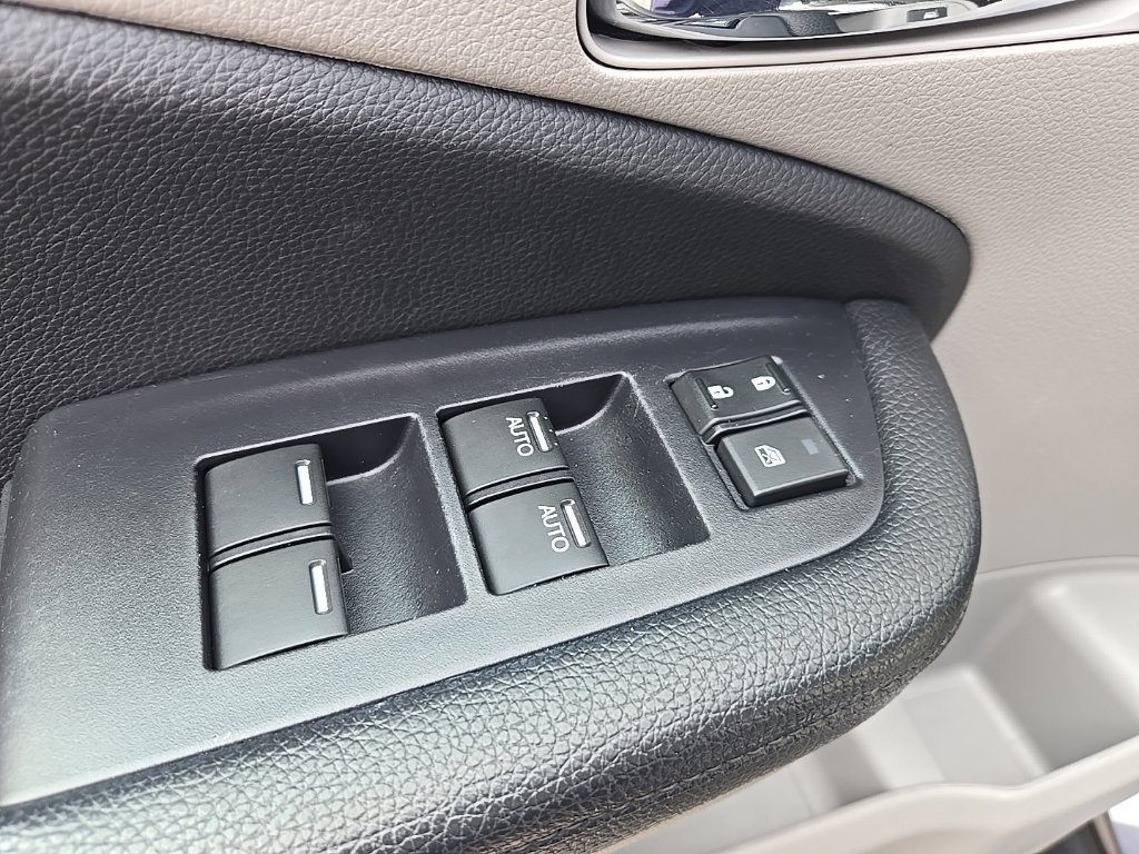 Used 2019 Honda Pilot EX image 25