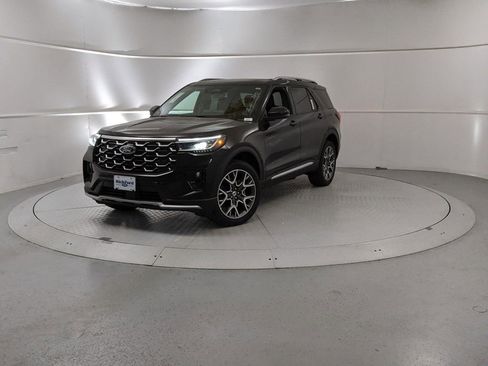 New 2025 Ford Explorer Platinum w/ Ultimate Package image 6