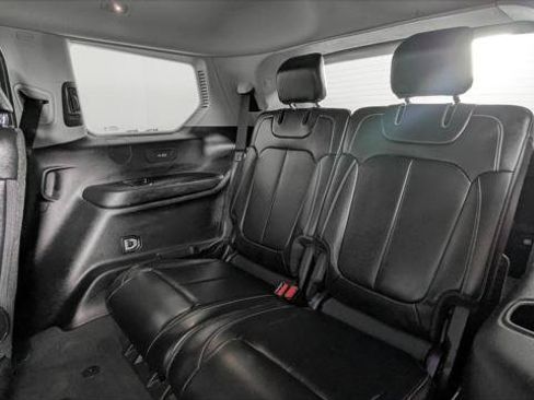 Used 2023 Jeep Grand Cherokee L Limited w/ Black Appearance Package RWD image 18
