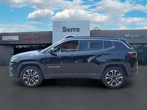 Used 2023 Jeep Compass Limited AWD/4WD image 4