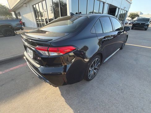 Used 2021 Toyota Corolla SE FWD image 5