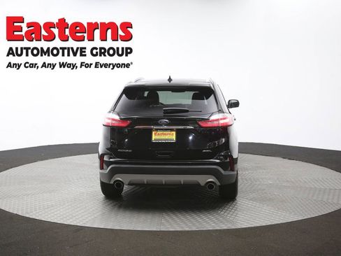 Used 2020 Ford Edge SEL image 36