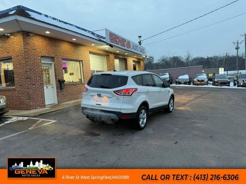 Used 2014 Ford Escape SE image 5