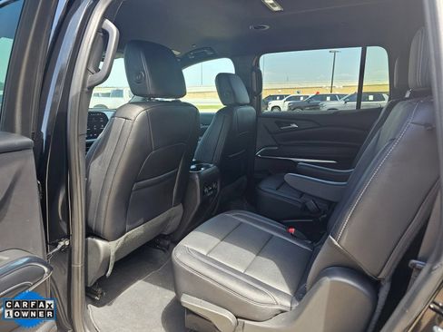 Used 2026 Chevrolet Traverse LT AWD/4WD image 30