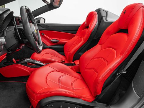 Certified 2018 Ferrari 488 Spider image 5
