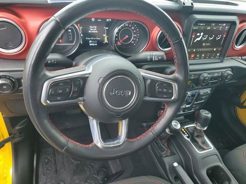 Used 2021 Jeep Wrangler Unlimited Rubicon AWD/4WD image 18
