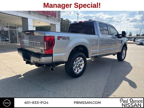 Used 2021 Ford F250 Platinum w/ FX4 Off-Road Package AWD/4WD image 6