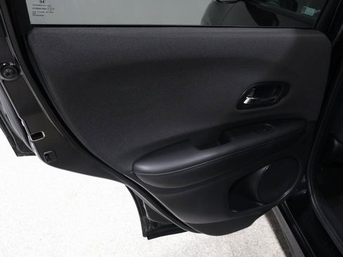 Used 2022 Honda HR-V Sport image 18