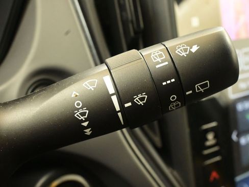 Certified 2024 Subaru Crosstrek 2.5i Sport image 29