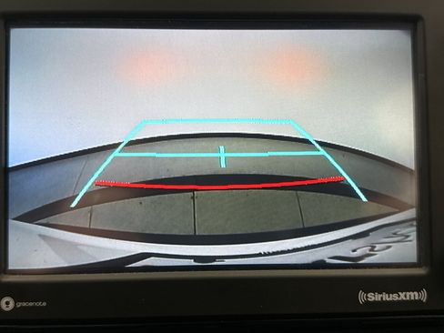 Used 2021 Toyota RAV4 XLE w/ Convenience Package AWD/4WD image 15