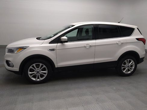 Used 2019 Ford Escape SE AWD/4WD image 2
