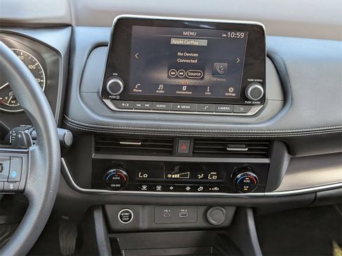 Certified 2023 Nissan Rogue SV image 12