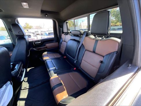 Used 2020 Chevrolet Silverado 2500 High Country w/ Z71 Off-Road Package image 27