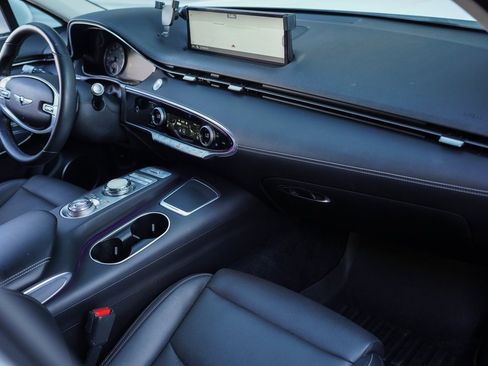 Used 2023 Genesis GV70 2.5T Select image 22