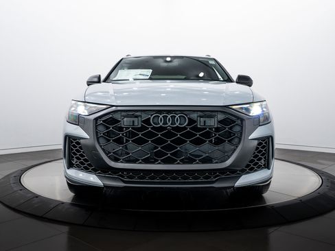 New 2026 Audi RS Q8 performance image 25