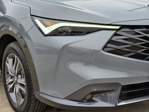 Certified 2025 Acura ADX FWD image 9