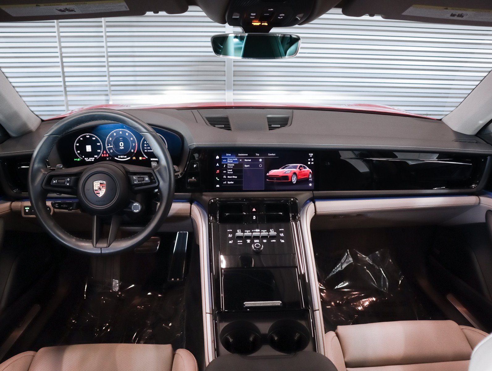 Certified 2026 Porsche Panamera RWD image 16