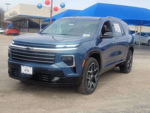 New 2026 Chevrolet Traverse High Country image 1