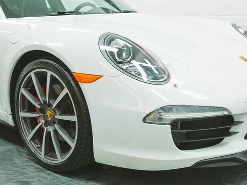 Used 2013 Porsche 911 Carrera 4S AWD/4WD image 36