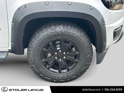 Used 2020 Chevrolet Colorado LT AWD/4WD image 10