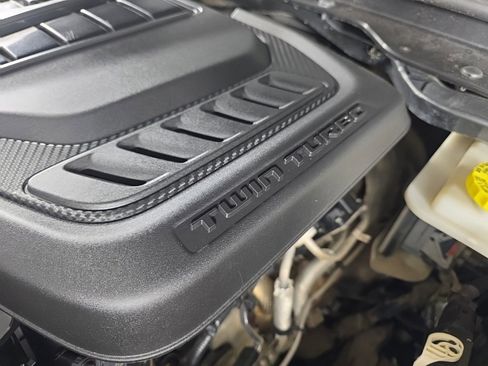 Used 2024 Jeep Wagoneer Series II image 10