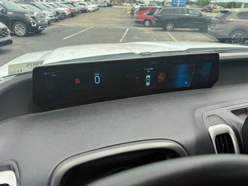 Used 2025 Ford Expedition Active RWD image 25