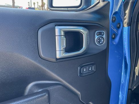 Certified 2022 Jeep Gladiator Rubicon w/ Trailer Tow Package image 13