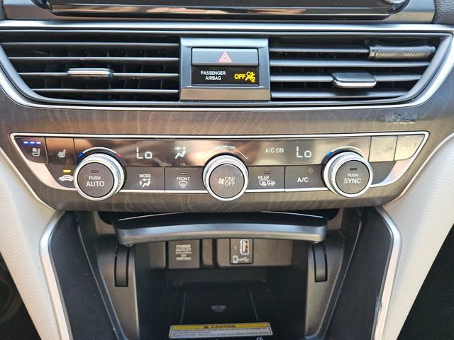 Used 2018 Honda Accord Touring image 20