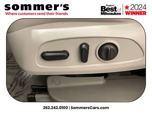 Used 2018 GMC Acadia SLT image 10