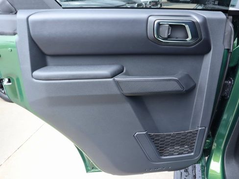 New 2025 Ford Bronco Outer Banks AWD/4WD image 18