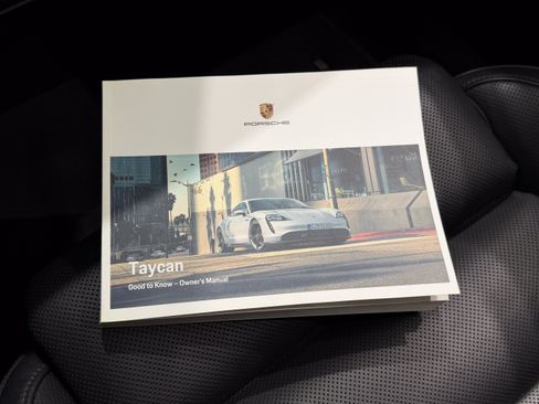 Certified 2022 Porsche Taycan 4 Cross Turismo AWD/4WD image 57