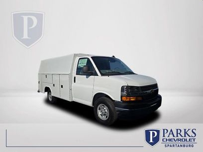 New 2025 Chevrolet Express 3500 w/ Power Convenience Package
