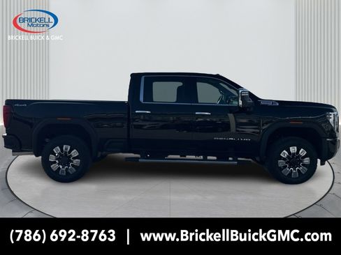 New 2025 GMC Sierra 2500 Denali image 4