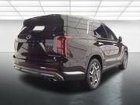 Used 2024 Hyundai Palisade Limited AWD/4WD image 5