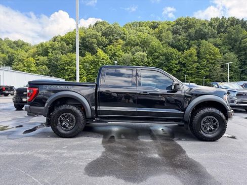 Used 2022 Ford F150 Raptor w/ Raptor 37 Performance Package AWD/4WD image 3