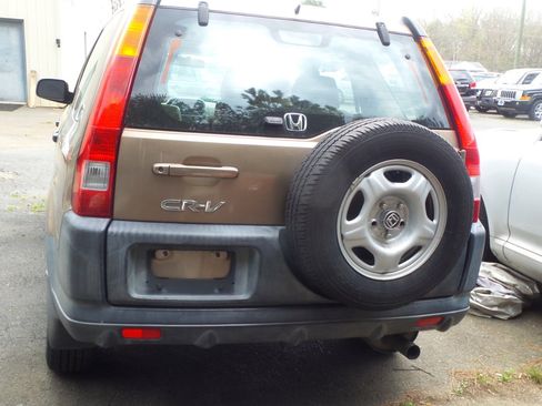 Used 2003 Honda CR-V LX image 4