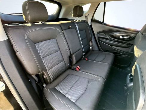 Used 2023 GMC Terrain SLE w/ Driver Convenience Package image 27
