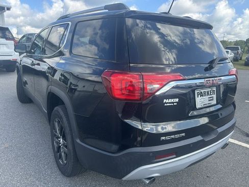 Used 2018 GMC Acadia SLT w/ LPO, Cargo Package FWD image 2