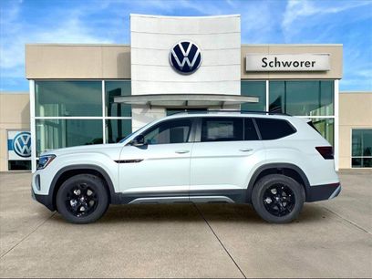 New 2026 Volkswagen Atlas Peak Edition