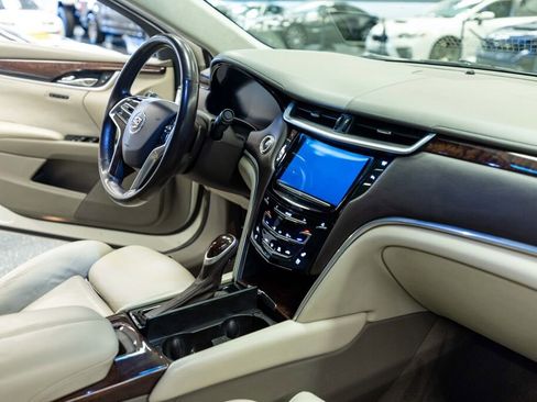 Used 2013 Cadillac XTS Platinum image 14