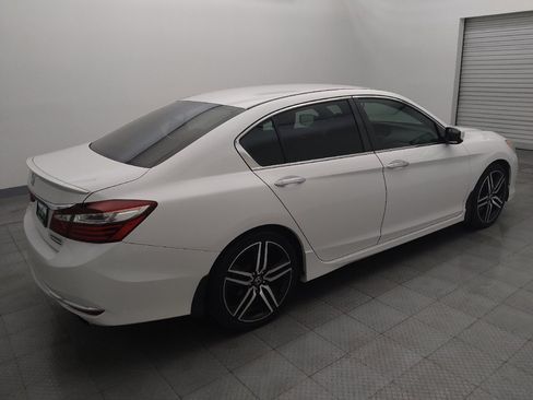 Used 2017 Honda Accord Sport Special Edition image 10