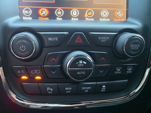 Used 2020 Dodge Durango R/T w/ Blacktop Package AWD/4WD image 20