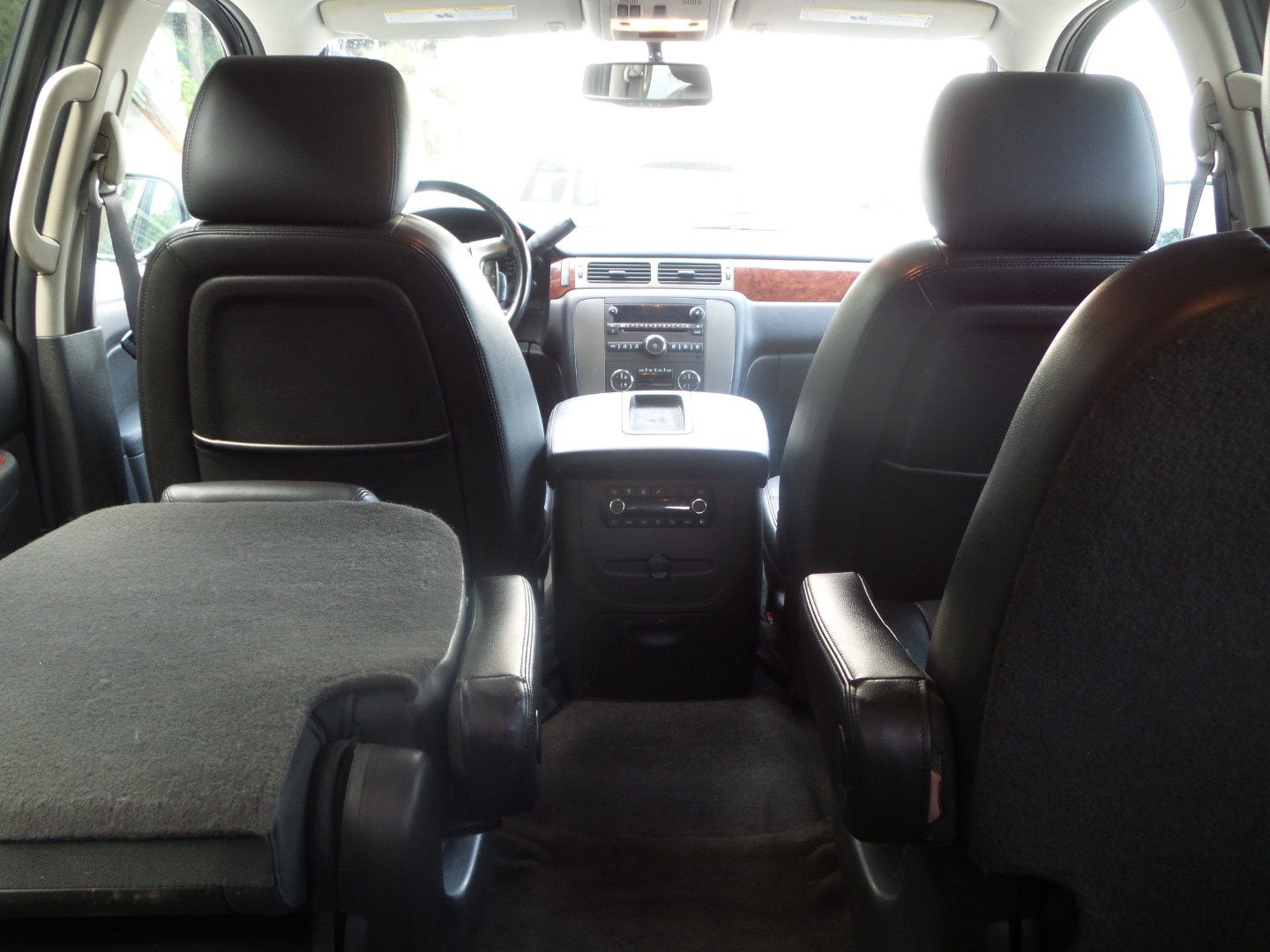 Used 2012 GMC Yukon SLT w/ SLT-2 Equipment Package AWD/4WD image 20