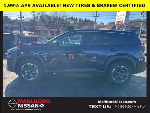 Certified 2024 Nissan Rogue SV image 4