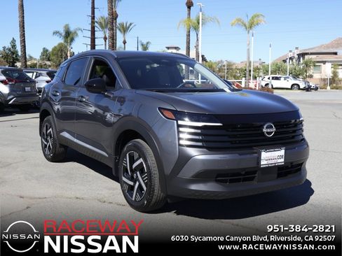 New 2026 Nissan Kicks SV image 1